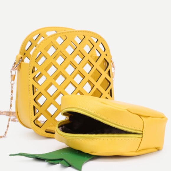 🎁 Small Crossbody Shoulder Pineapple Bag - Picture 5 of 7